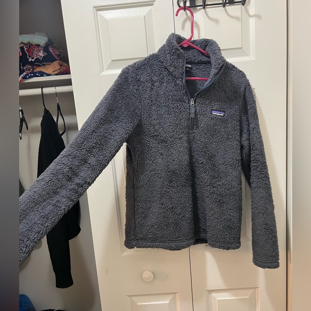 Patagonia Women's Gray Teddy Fleece Jacket